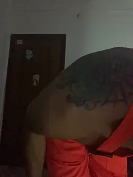 TORAKIKI79 Momentaufnahme des Live-Raums auf Stripchat