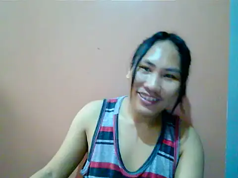 Takashiiixxx live room snapshot on Stripchat