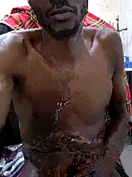 TallandBigEbony captura de la sala en vivo en Stripchat