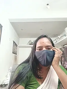 Tamil_Sangeetha live room snapshot on Stripchat