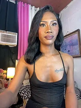 Tarah_victoria_collins live room snapshot on Stripchat