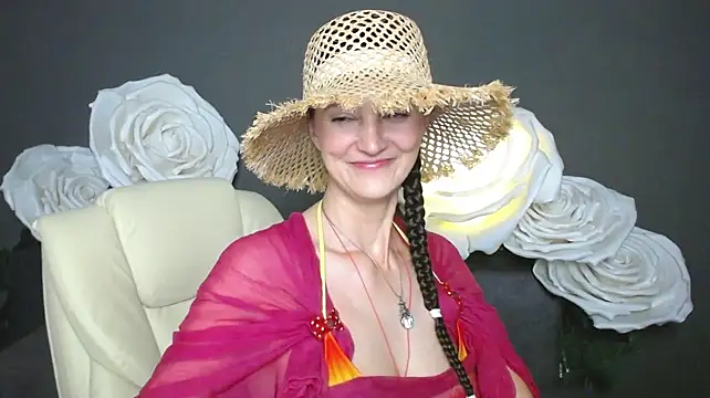 TayaFinch live room snapshot on Stripchat