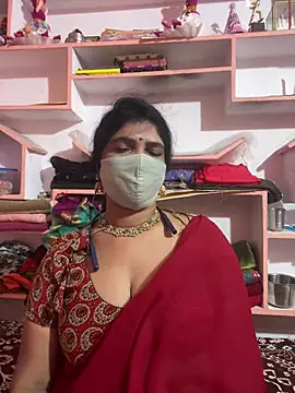 Telugu-Sophia live room snapshot on Stripchat