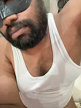 Telugu_HotGuy live room snapshot on Stripchat