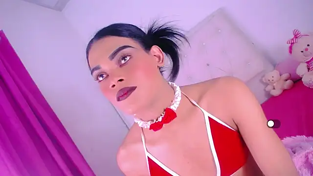 Theylor_Rouse снимок онлайн-комнаты на Stripchat