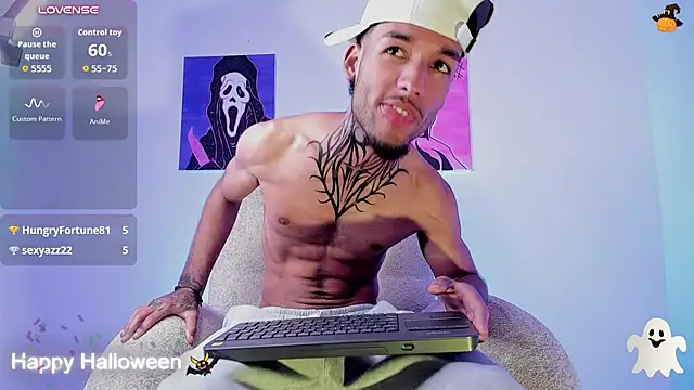 Tiago_Ferretty Momentaufnahme des Live-Raums auf Stripchat