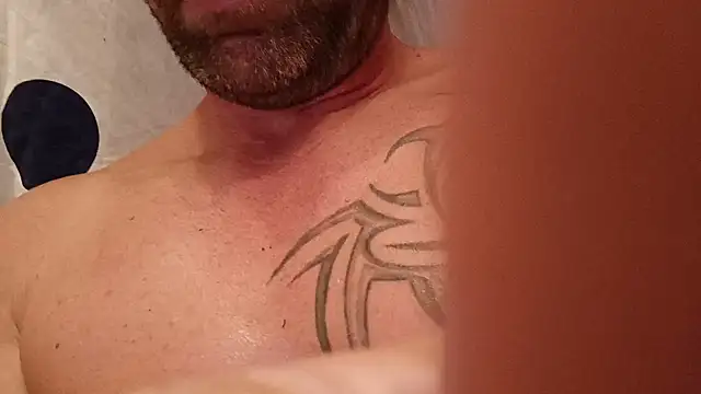 Timbo_86 live room snapshot on Stripchat