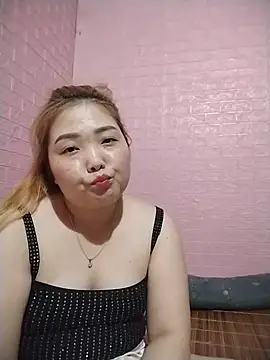 Tindraa1 Momentaufnahme des Live-Raums auf Stripchat