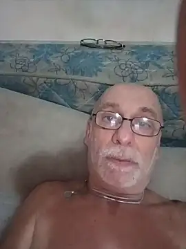Toby2712 снимок онлайн-комнаты на Stripchat