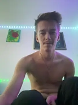 Toyjungee Momentaufnahme des Live-Raums auf Stripchat