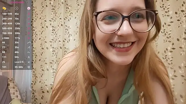 TristaDifillippo captura de la sala en vivo en Stripchat