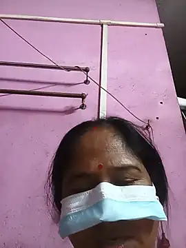 URBASI captura de la sala en vivo en Stripchat