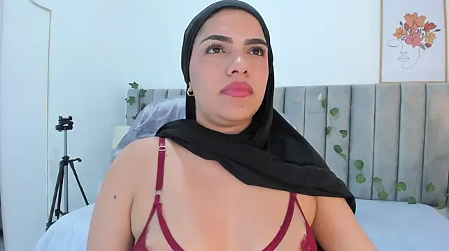 Umarani_ Momentaufnahme des Live-Raums auf Stripchat