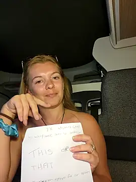 VanLifeVixen снимок онлайн-комнаты на Stripchat
