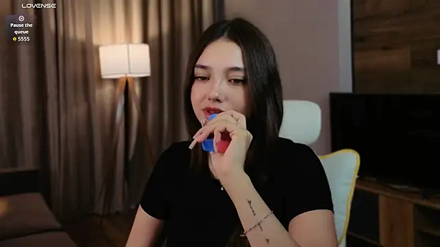 Vexorine live room snapshot on Stripchat