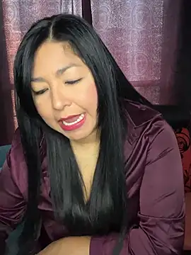 Victoria_kim_lee live room snapshot on Stripchat