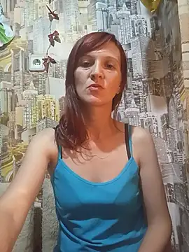 Violet_Hines Momentaufnahme des Live-Raums auf Stripchat