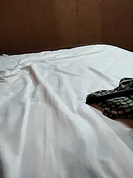 Virgineguy123 captura da sala ao vivo na Stripchat