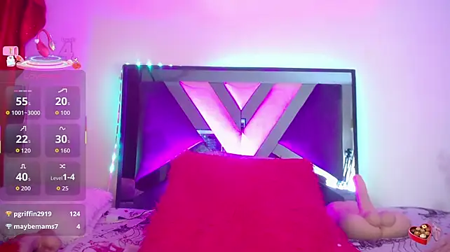 VivienneNoir live room snapshot on Stripchat