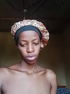 Wetkitty11 live room snapshot on Stripchat