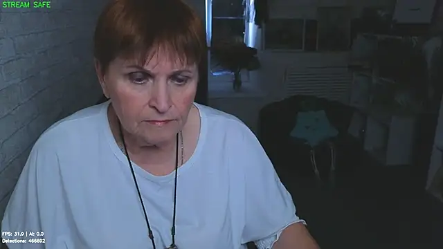 Willa_Wisp Momentaufnahme des Live-Raums auf Stripchat