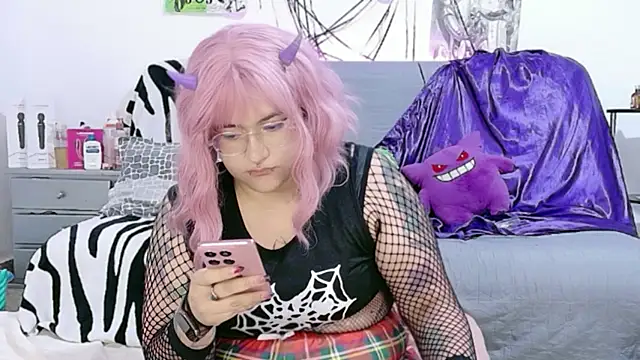 XxGreenGoodxX momentopname van live room op Stripchat