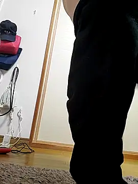 YAMAMOTO210 снимок онлайн-комнаты на Stripchat