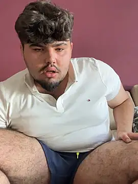 Yannick04 Momentaufnahme des Live-Raums auf Stripchat