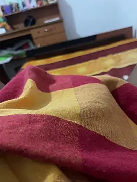 YomalBBC live room snapshot on Stripchat