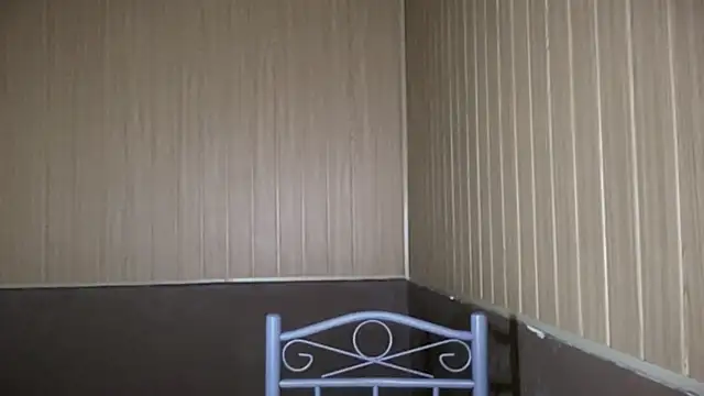 Yourgoddess_jayve live room snapshot on Stripchat