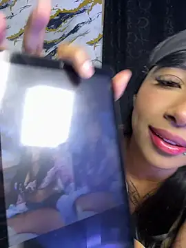 Zaabrina_20 Momentaufnahme des Live-Raums auf Stripchat