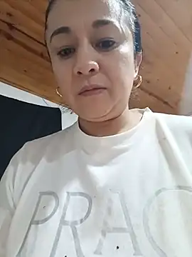 _Dr-Luna_1 captura de la sala en vivo en Stripchat