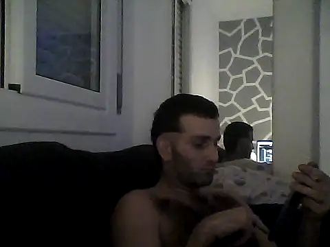 _KattaSpain99 снимок онлайн-комнаты на Stripchat