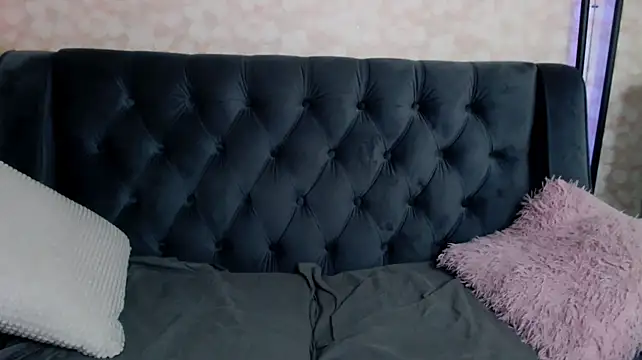 _LanaRay_ momentopname van live room op Stripchat