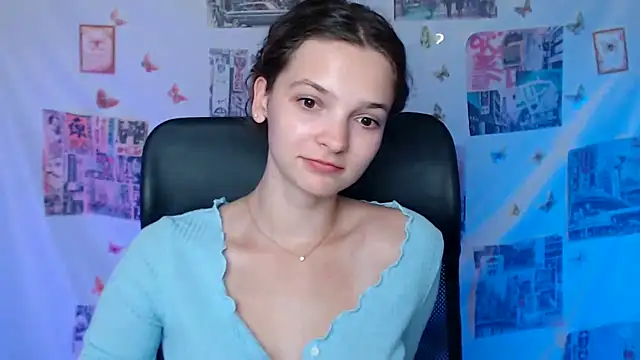 _SusieSu_ снимок онлайн-комнаты на Stripchat