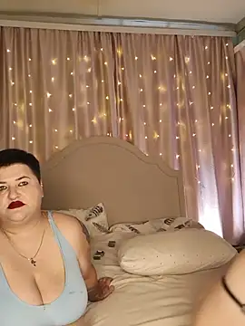 ___Midnight___ Momentaufnahme des Live-Raums auf Stripchat