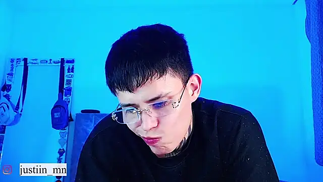 _justinmoon2 Momentaufnahme des Live-Raums auf Stripchat
