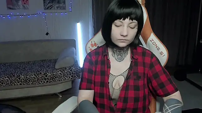 acid_trip1l снимок онлайн-комнаты на Stripchat