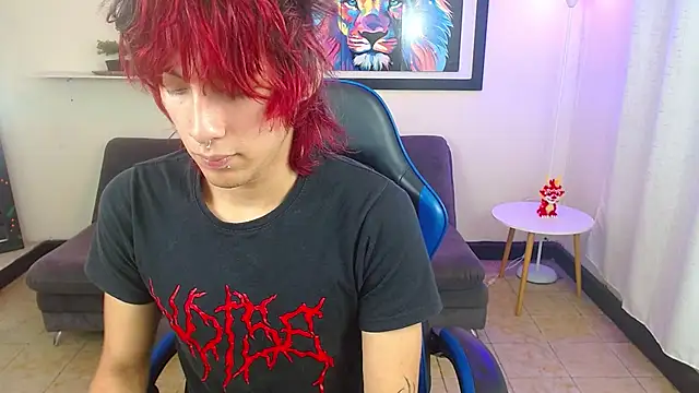 adriaan_18 Momentaufnahme des Live-Raums auf Stripchat