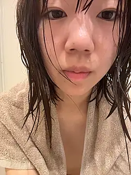 aisan2507 momentopname van live room op Stripchat