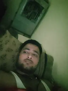 allumatar live room snapshot on Stripchat