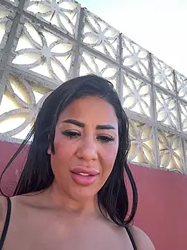 almaunseen live room snapshot on Stripchat