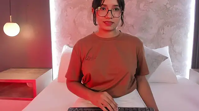 alysson_moon_ momentopname van live room op Stripchat