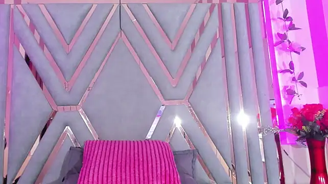 amy_rai momentopname van live room op Stripchat