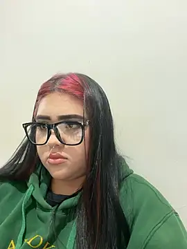 angxl__bunny live room snapshot on Stripchat
