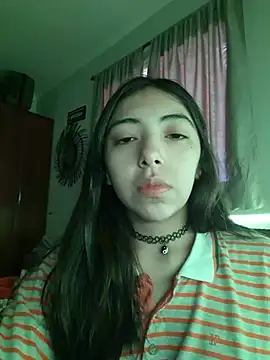 april_ofi live room snapshot on Stripchat