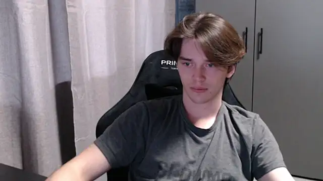 arthur___king captura da sala ao vivo na Stripchat