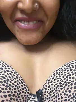 aura1997 Momentaufnahme des Live-Raums auf Stripchat