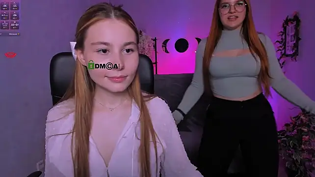ava_gllow momentopname van live room op Stripchat