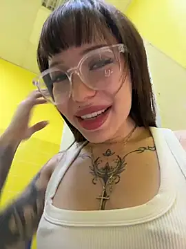 babydolll captura de la sala en vivo en Stripchat
